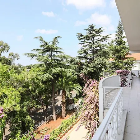 Luxury Mansion In The Heart Of Prince Island Villa *